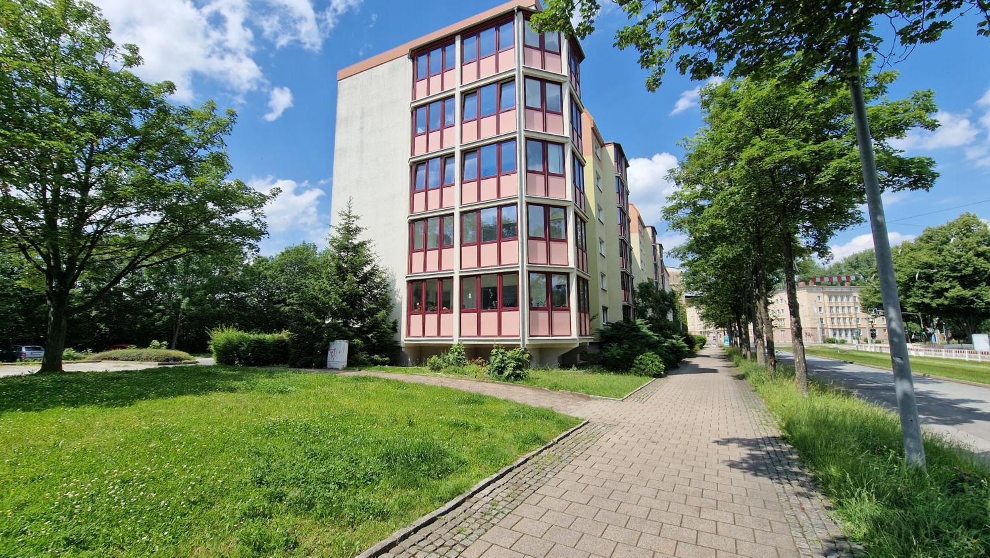 Citycenter Apartment - Bigtv-Ps4-Netflix-Parking Chemnitz Exteriör bild